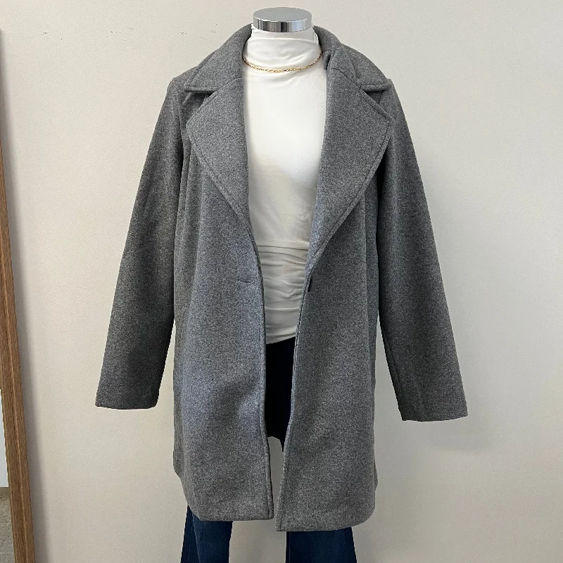 Feminine silhouettes for the modern woman   Saraya Coat -Heather Gray