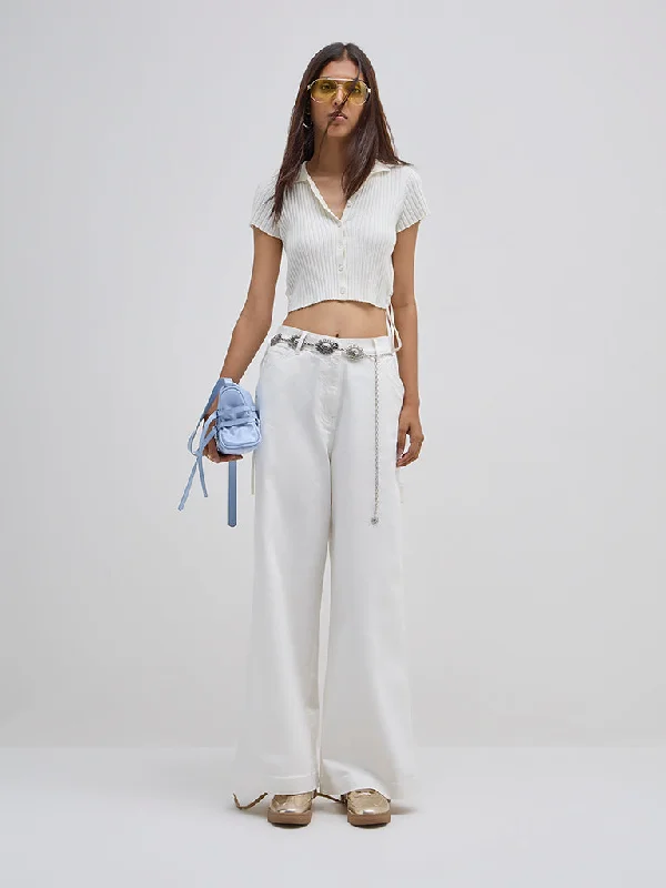 Get noticed with eye-catching women’s fashion   Nuon Off-White Straight - Fit High - Rise Jeans