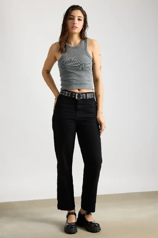 Timeless clothing pieces every woman should own   Pitch Black Straight Legged Jeans