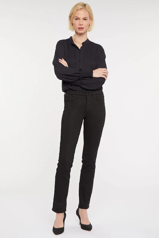 Affordable fashion that looks high-end   Sheri Slim Jeans - Black Rinse