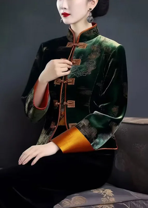 Effortlessly stylish outfits for the modern woman Green Embroidered Button Patchwork Silk Coat Fall Effortlessly stylish outfits for the modern woman Green Embroidered Button Patchwork Silk Coat Fall
