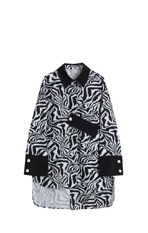 Modern fashion pieces designed for all women Splicing Irregular l Shirt Turn-down Collar Zebra Pattern Print Autumn and Winter New Loose Fashion Modern fashion pieces designed for all women Splicing Irregular l Shirt Turn-down Collar Zebra Pattern Print Autumn and Winter New Loose Fashion