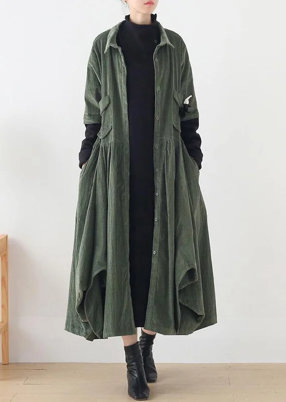 Bold fashion choices for the confident woman Unique green Fashion trench coat Tunic Tops false two pieces spring coats Bold fashion choices for the confident woman Unique green Fashion trench coat Tunic Tops false two pieces spring coats