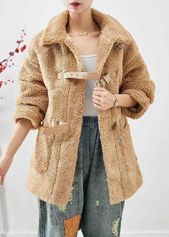 Effortlessly chic outfits for the modern woman Unique Khaki Peter Pan Collar Pockets Faux Fur Teddy Coats Winter Effortlessly chic outfits for the modern woman Unique Khaki Peter Pan Collar Pockets Faux Fur Teddy Coats Winter